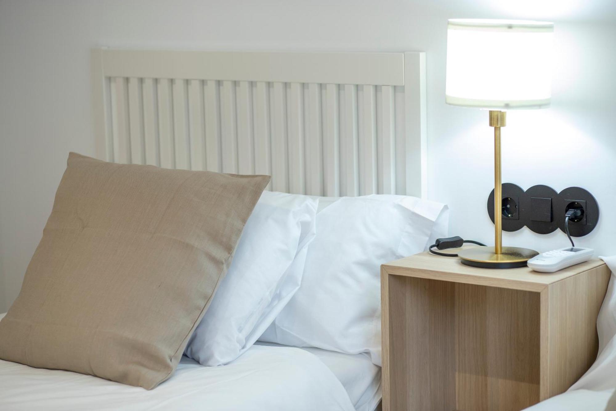 Apartamentos Mlc Ciudad De Linares Linares  Eksteriør billede