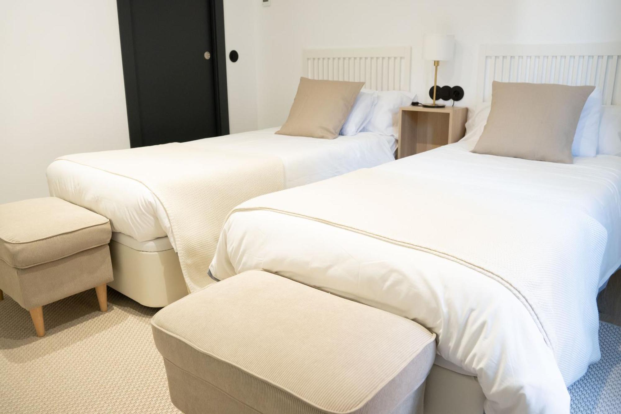 Apartamentos Mlc Ciudad De Linares Linares  Eksteriør billede