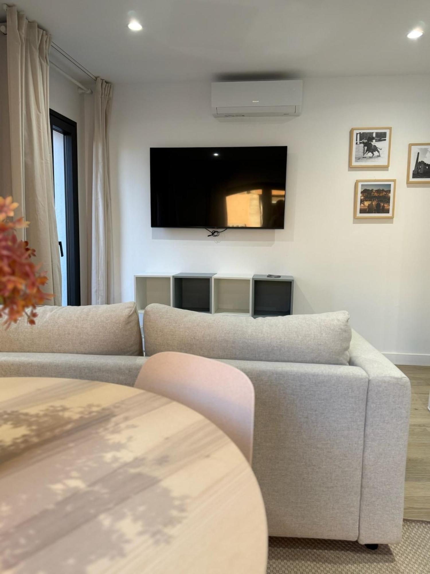 Apartamentos Mlc Ciudad De Linares Linares  Eksteriør billede